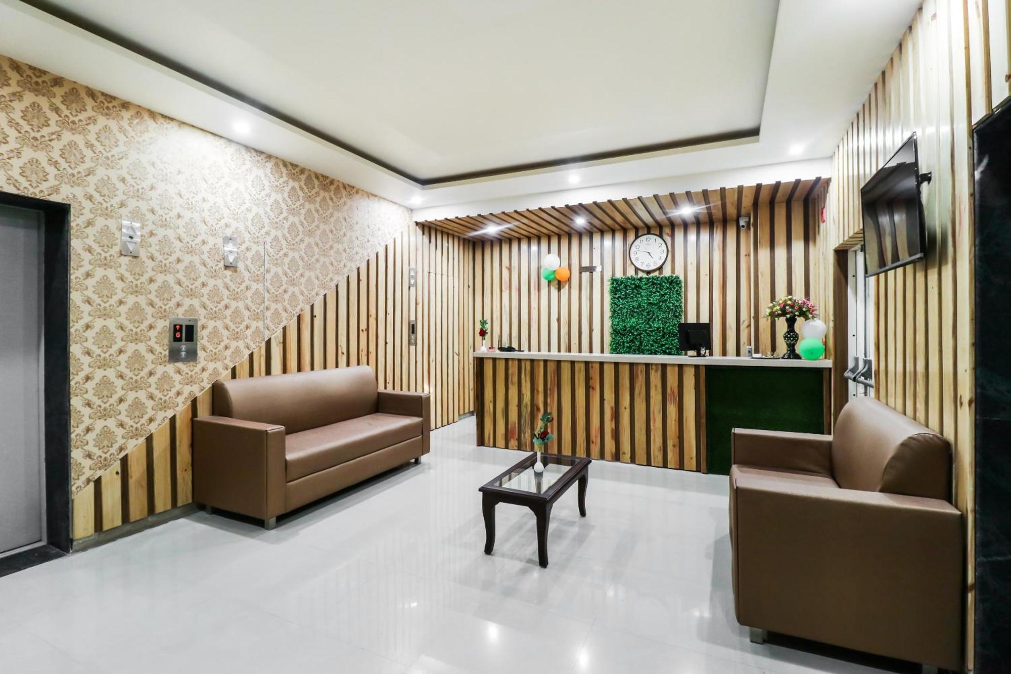 Hotel Grand 81 Faridabad Εξωτερικό φωτογραφία